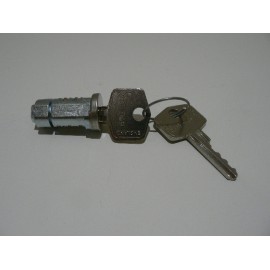Boot lock barrel & keys