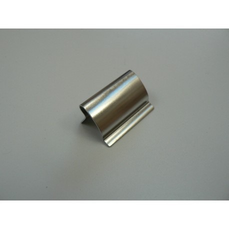 Hard top rear window trim joints